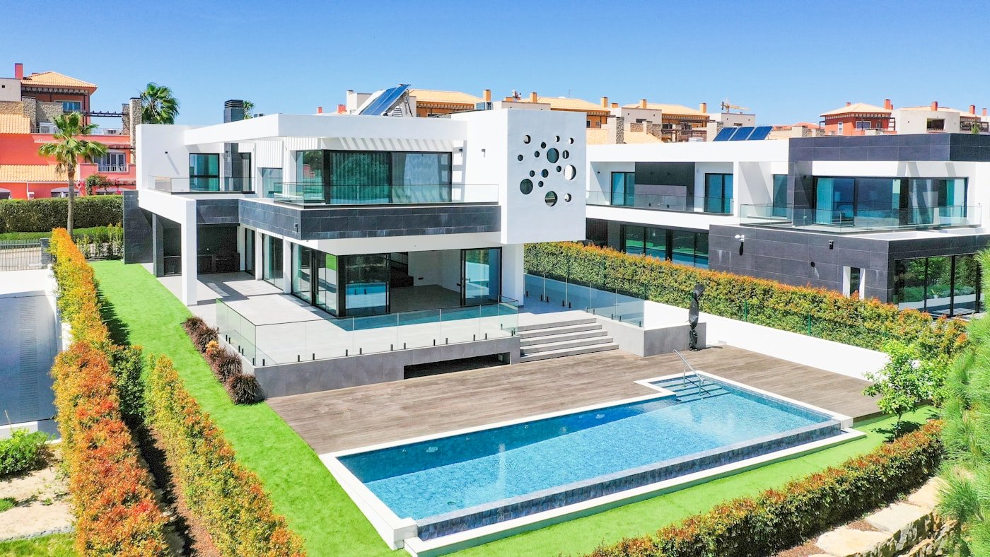 Seamless villa booking experience